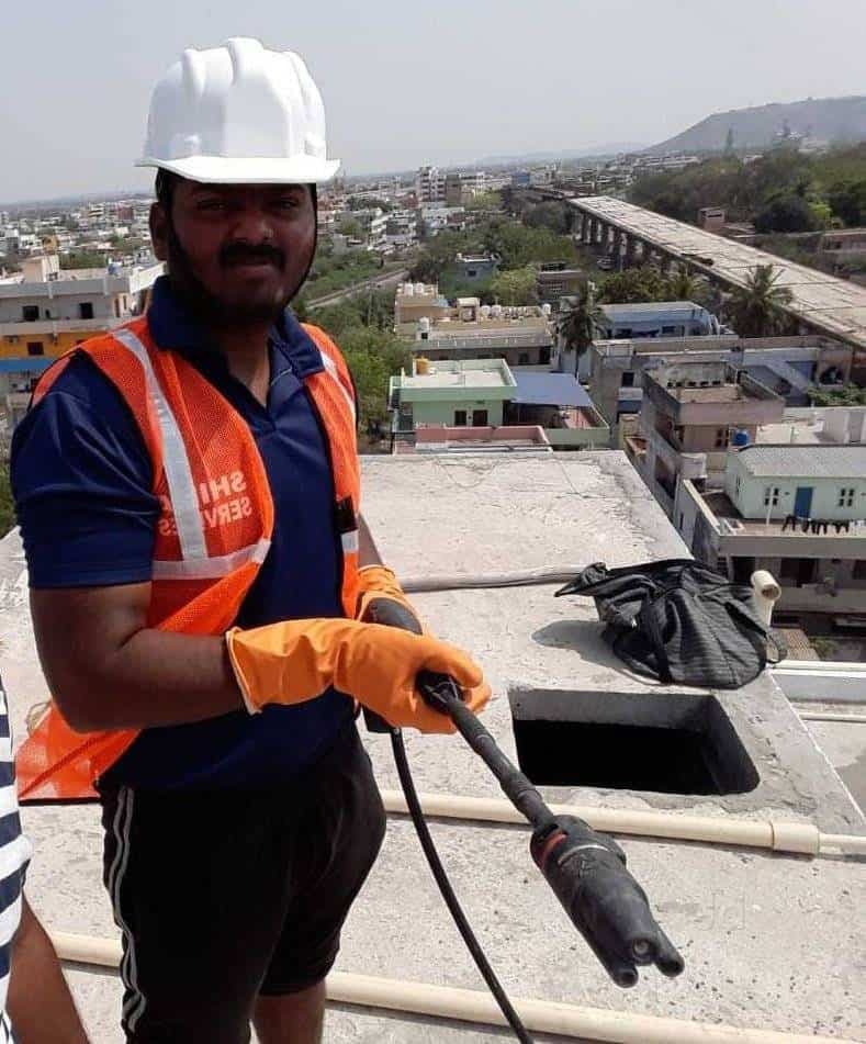 Water Tank Cleaning image 1